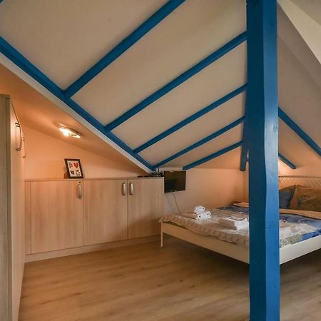 The Ivy House - A Cozy Attic Near The City Center By Flat Mаnager Sófia Exterior foto
