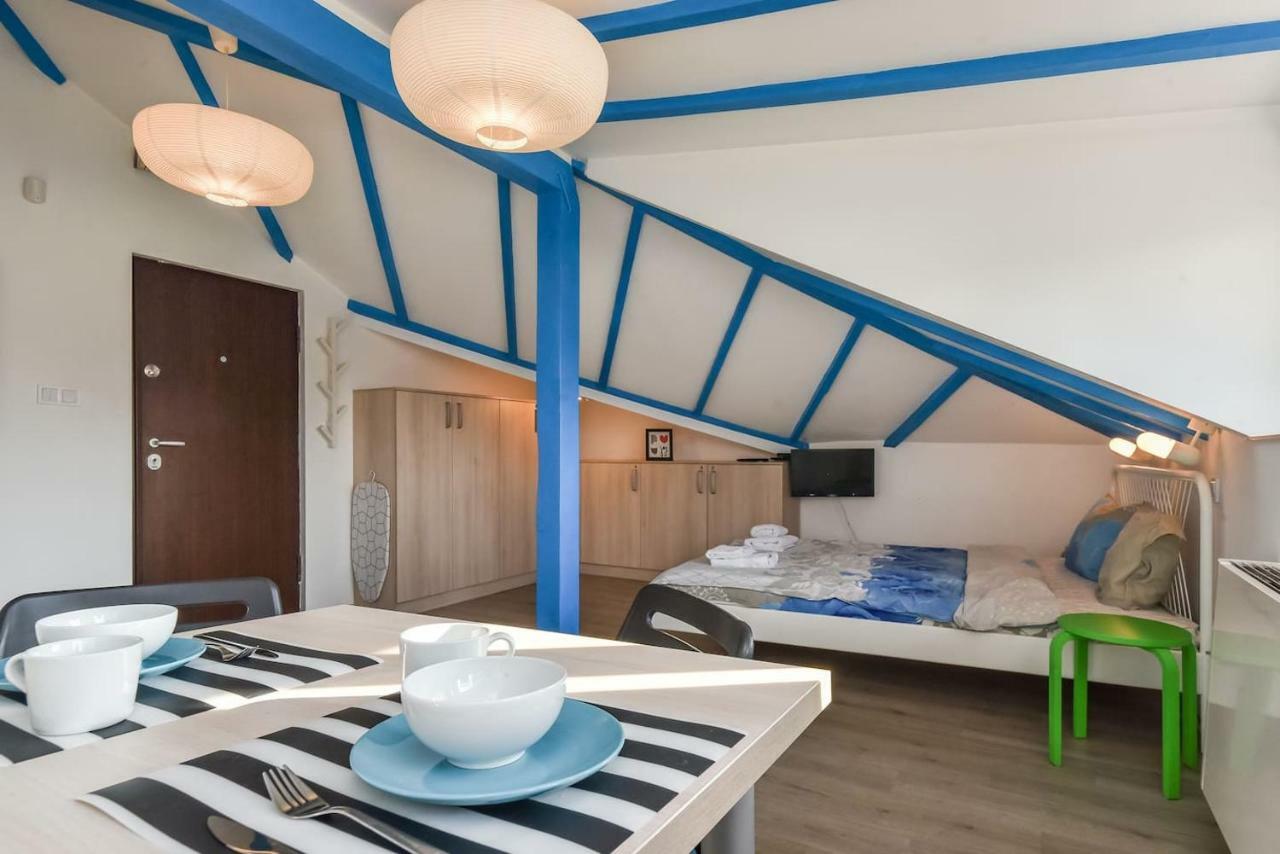 The Ivy House - A Cozy Attic Near The City Center By Flat Mаnager Sófia Exterior foto